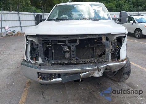 2018 Ford F-250 Xl z USA, uszkodzony, nr VIN 1FT7W2B65JEC62871